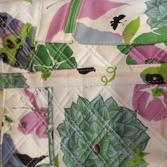 Vera Bradley Large Handbag Excellent Condition - Picture 6 of 9